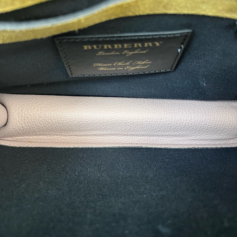 Burberry巴寶莉格紋拼皮郵差單肩斜挎包尺寸23*19*6cm-4