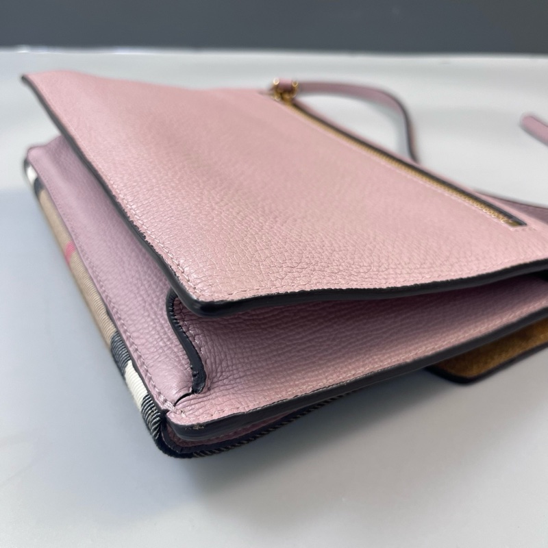 Burberry巴寶莉格紋拼皮郵差單肩斜挎包尺寸23*19*6cm-6