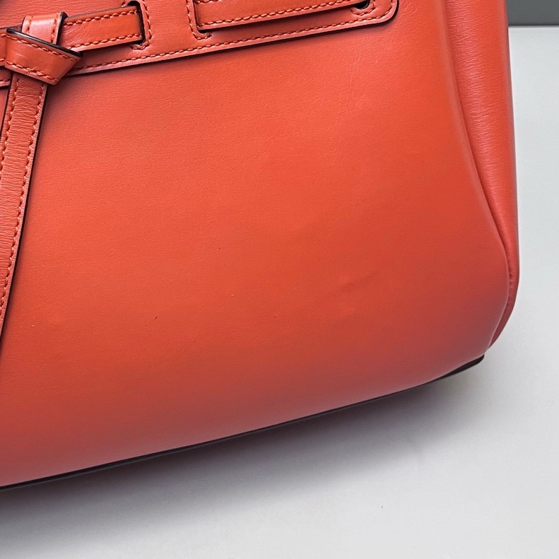 98新Loewe羅意威橘色lazo全皮手提單肩包 尺寸23*20*10-10