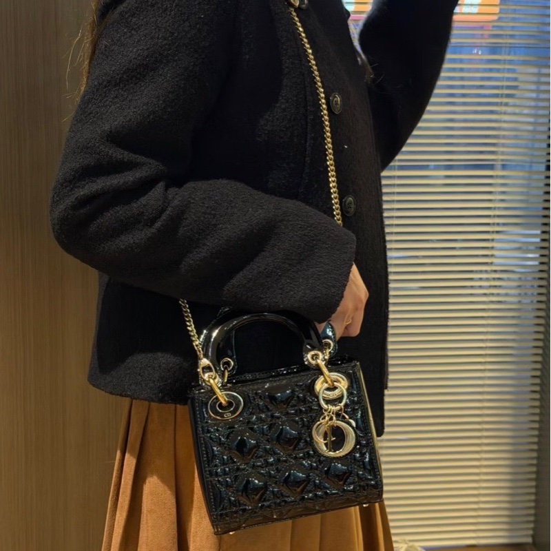 S級 99成新 Dior 戴妃Lady系列黑色金扣漆皮三格單肩斜挎包-6