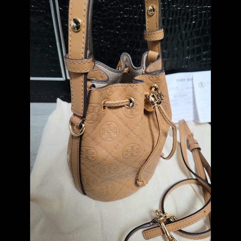 正品 Tory Burch 水桶包水桶袋 Monogram Leather Mini Bucket Bag-1