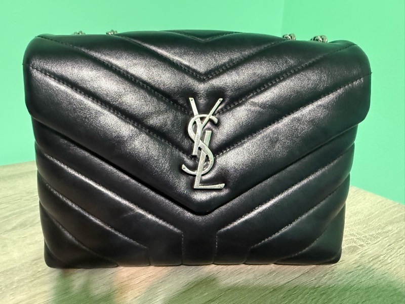 YSL聖羅蘭 LOULOU黑金中包)-1