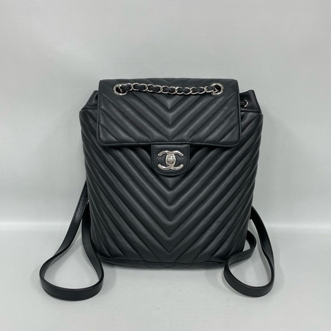 A級95成新 CHANEL薩爾茨堡黑銀V紋羊皮雙肩包書包 22開