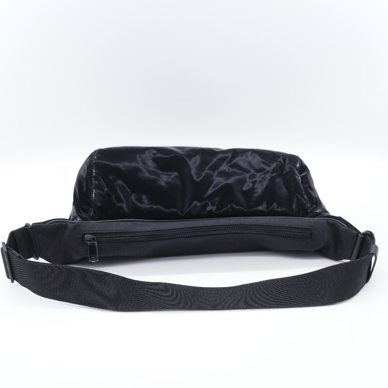 Saint Laurent 聖羅蘭 Bodybag 黑色 漆皮機能 腰包 胸包-4