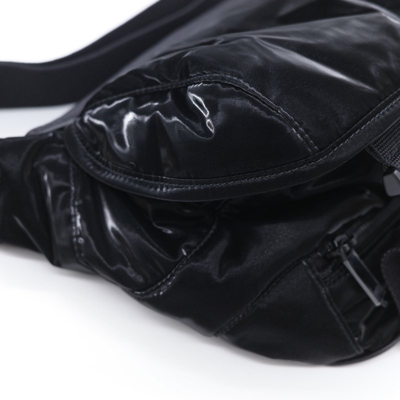 Saint Laurent 聖羅蘭 Bodybag 黑色 漆皮機能 腰包 胸包-10