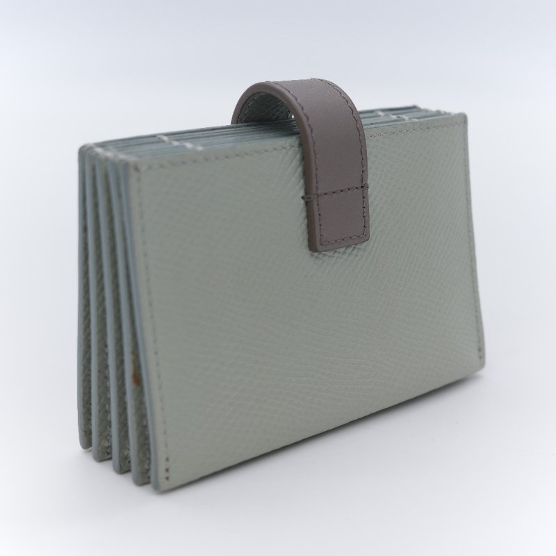 Celine 思琳 Small Strap 拼色 顆粒紋小牛皮 雙色風琴卡夾-4