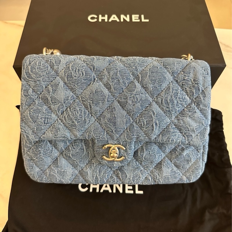 Chanel 牛仔愛心釦方胖子晶片款23P-0