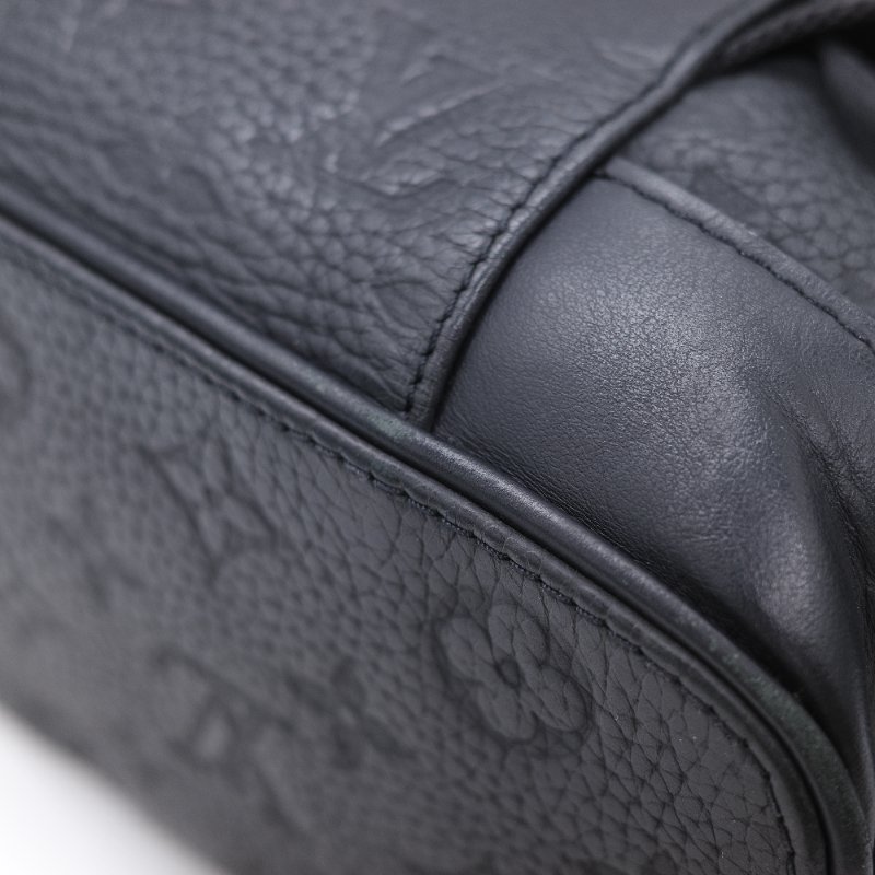 Louis Vuitton 路易威登 Christopher PM 黑色 顆粒小牛皮壓花登山後背包-13