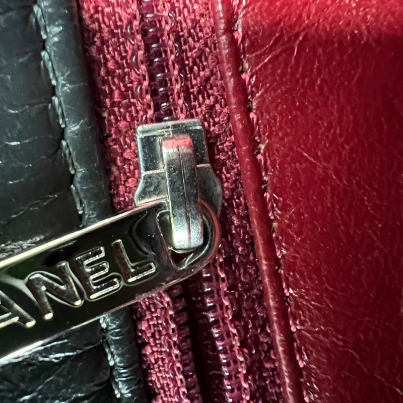 CHANEL 菱格紋大雙 C 鍊條包-10