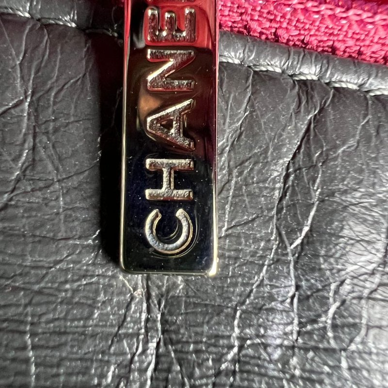 CHANEL 菱格紋大雙 C 鍊條包-11