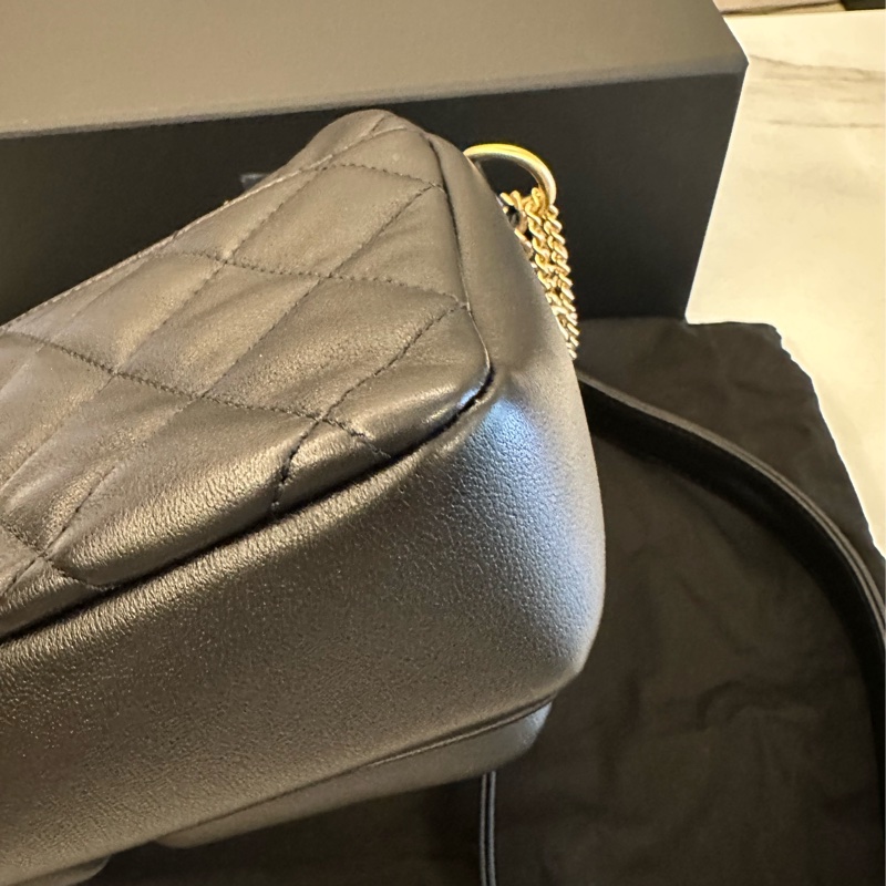 Chanel 黑金雙口袋相機包(炸藥包)晶片款-6