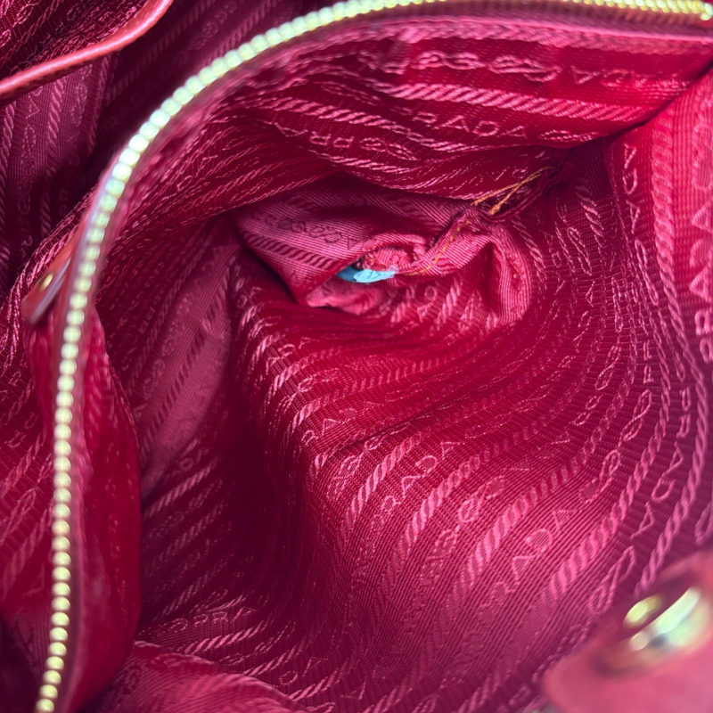 紅色 牛皮 Vitello Phenix Hobo 肩背包【PRADA 普拉達】 BN2097-5