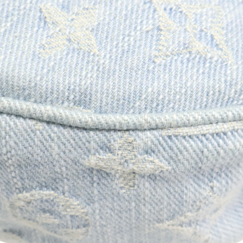 淺藍色 丹寧 By The Pool Loop 流浪包 兩用包【LOUIS VUITTON LV 路易威登】 M24846-11