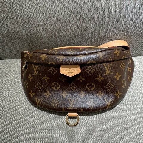 Louis Vuitton Monogram 胸包  晶片款
