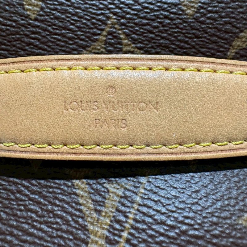 Louis Vuitton Monogram 胸包 晶片款-6