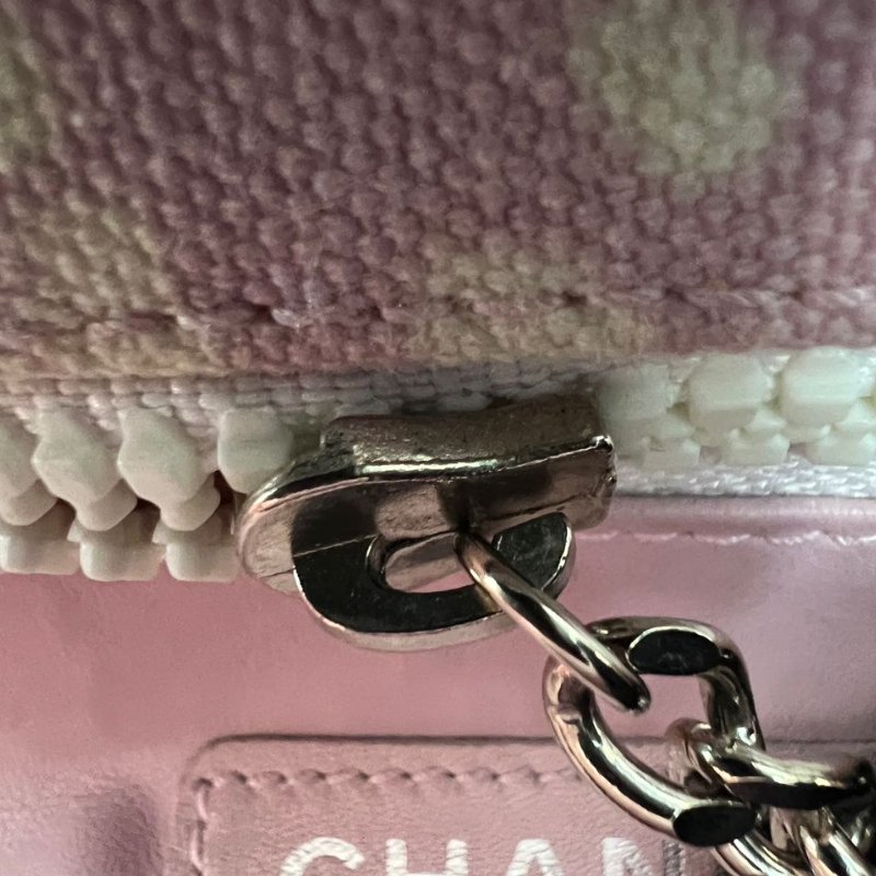 CHANEL 粉黑拼色帆布托特包-17