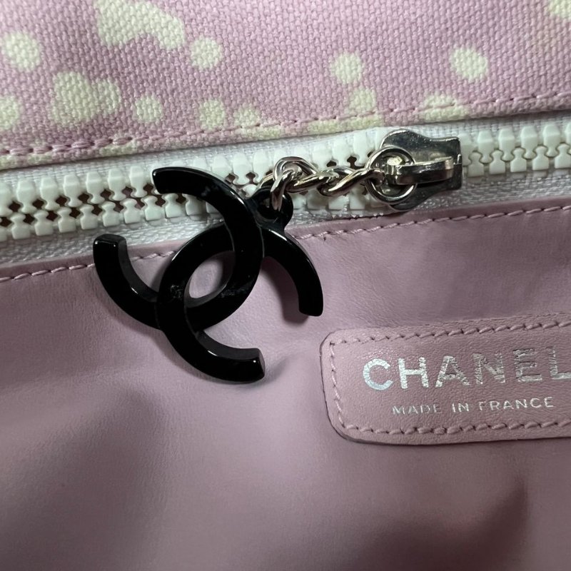 CHANEL 粉黑拼色帆布托特包-18