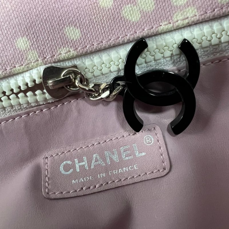 CHANEL 粉黑拼色帆布托特包-22