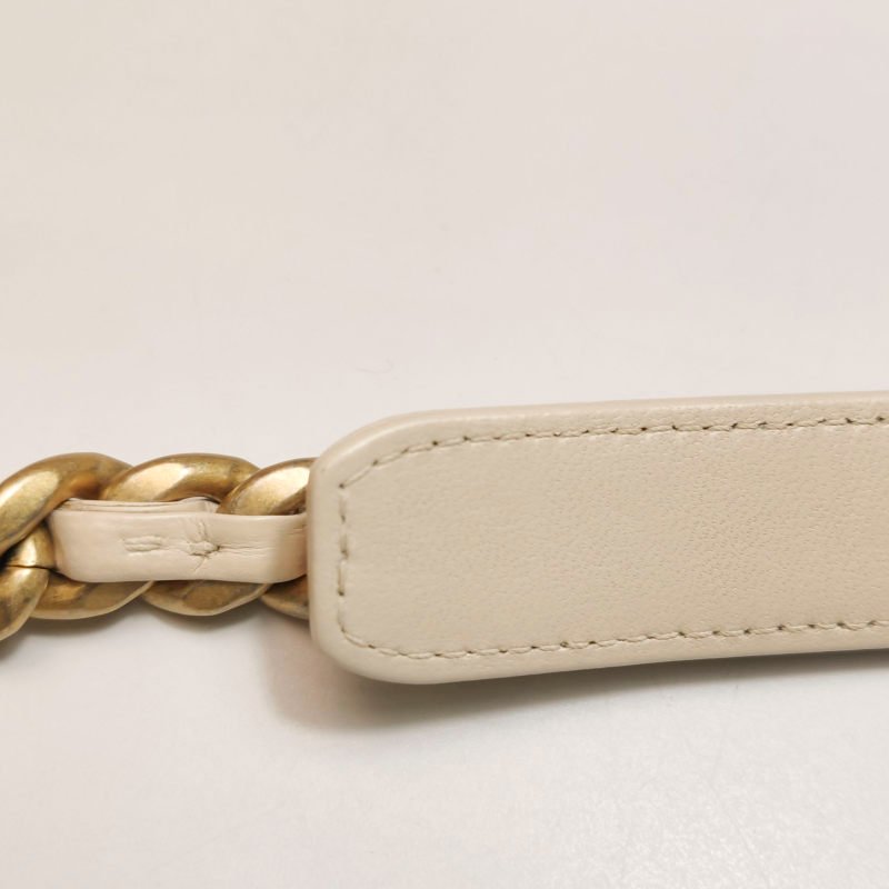 Chanel 19BagMaxi皮菱格絎縫穿皮雙C扣斜背包單肩包-11