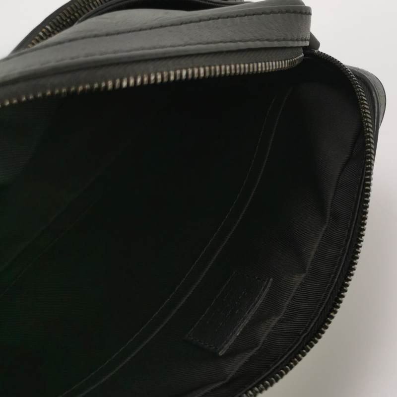 Louis Vuitton (LV)Trio牛皮純色老花壓紋子母包斜背包晶片款:-6