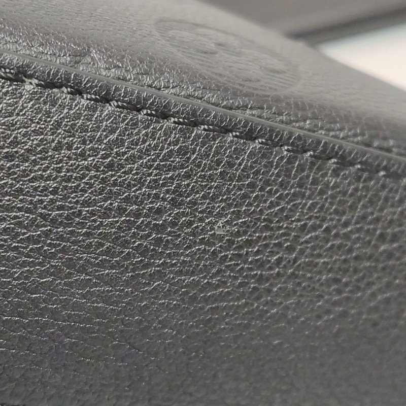 Louis Vuitton (LV)Trio牛皮純色老花壓紋子母包斜背包晶片款:-21