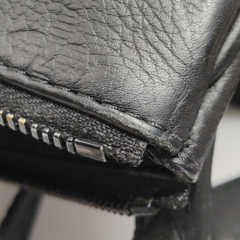 Louis Vuitton (LV)Trio牛皮純色老花壓紋子母包斜背包晶片款:-25