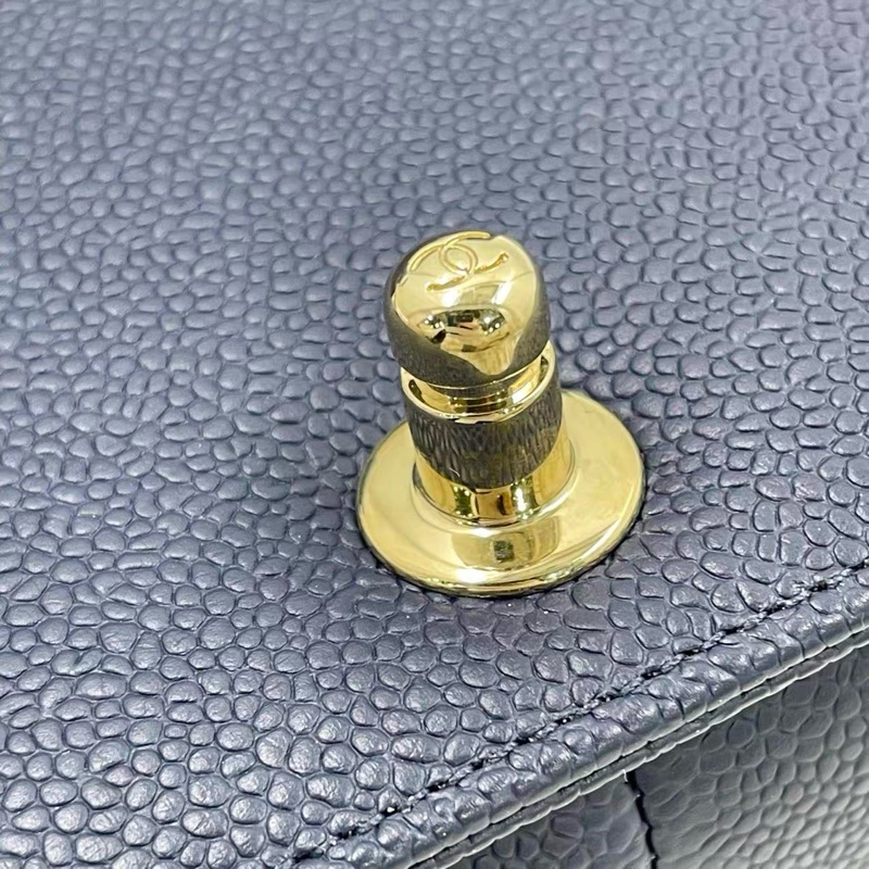 Chanel Leboy medium size 25cm-7