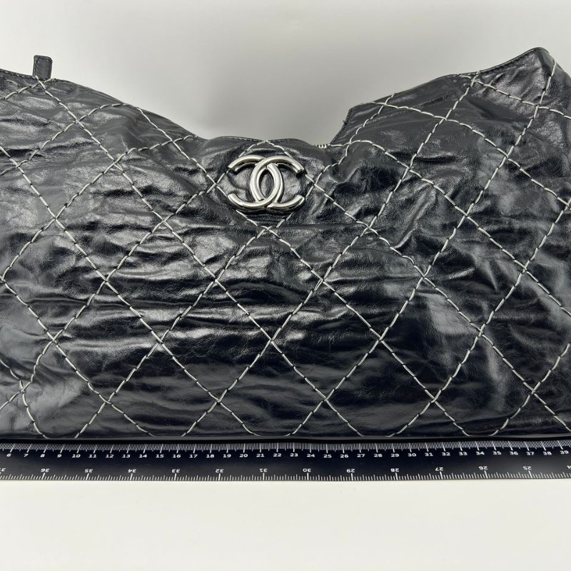 CHANEL 明線菱格紋大號手拿包-5