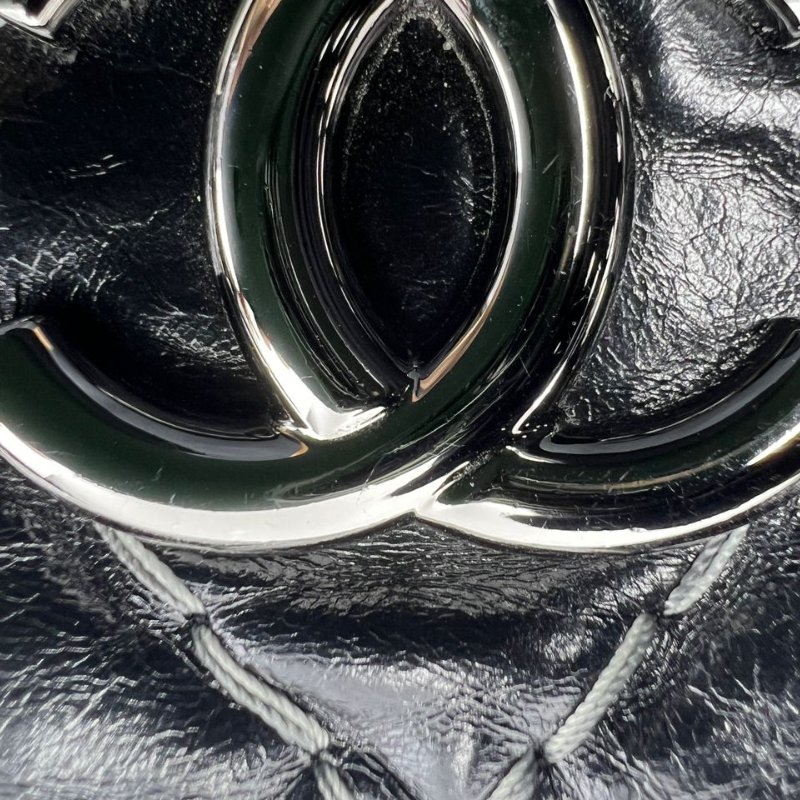 CHANEL 明線菱格紋大號手拿包-21