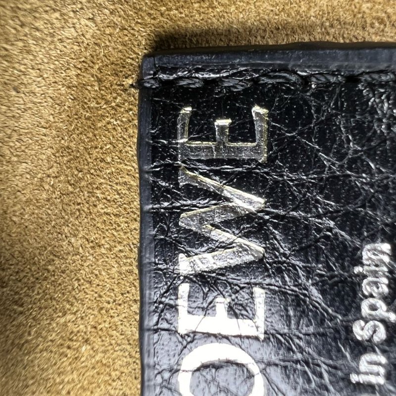 LOEWE 黑色粒面皮革手提斜挎包-4
