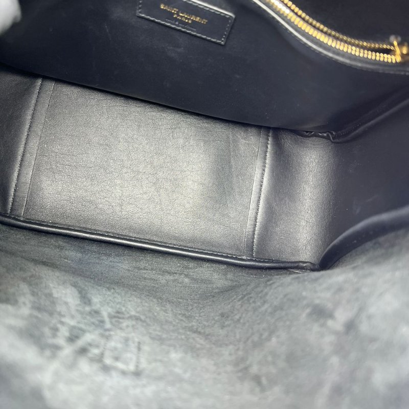 Saint Laurent 黑色粒面皮革水桶包-16