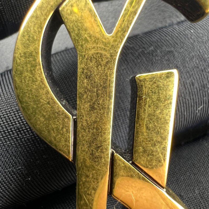 Saint Laurent 黑色粒面皮革水桶包-18