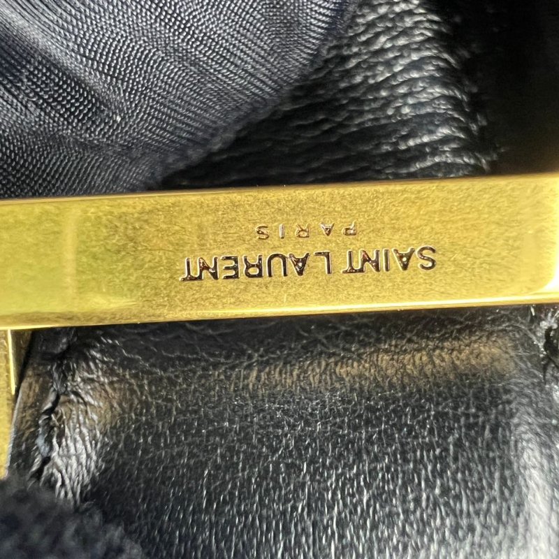 Saint Laurent 黑色粒面皮革水桶包-21