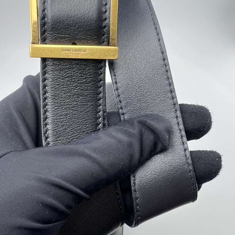 Saint Laurent 黑色粒面皮革水桶包-24