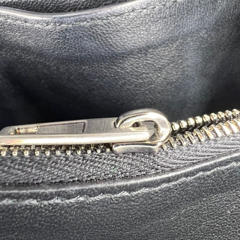 Balenciaga Hourglass 粒面皮革沙漏包-13