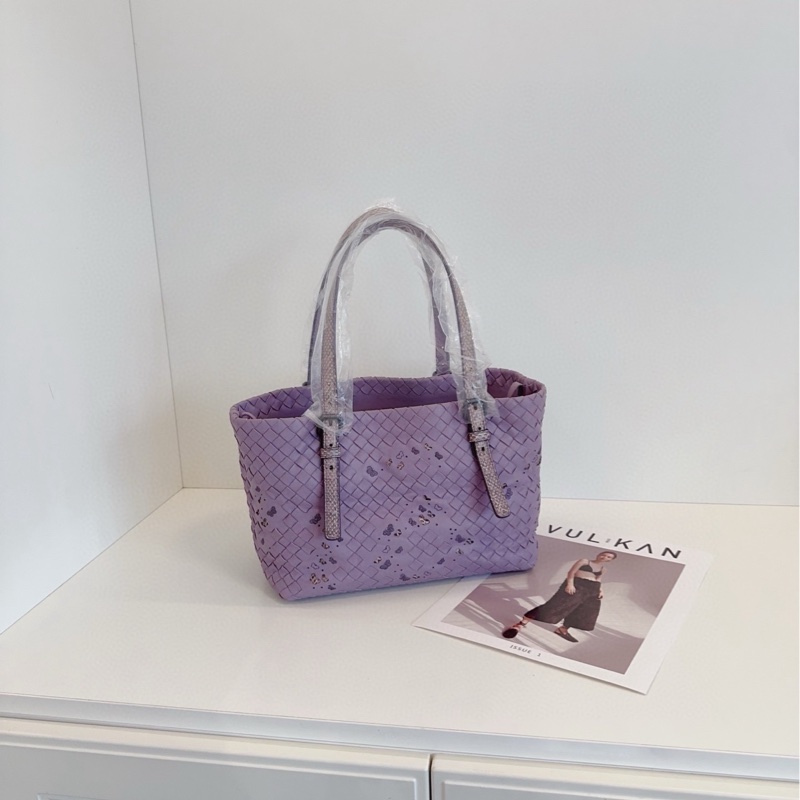 【98新🆕】BV 淺紫色💜經典編織 鏤空蝴蝶 蜥蜴壓紋手提 小托特tote-1