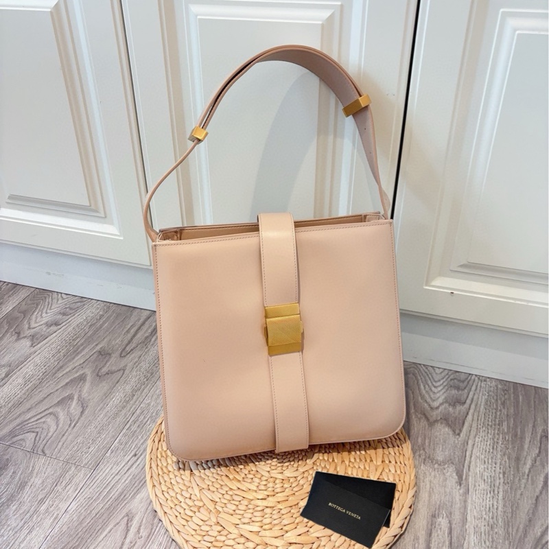 【98新🆕】BV Bottega veneta Marie box系列 裸粉色金扣hobo托特包-0