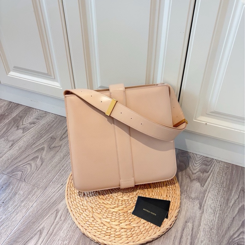 【98新🆕】BV Bottega veneta Marie box系列 裸粉色金扣hobo托特包-3
