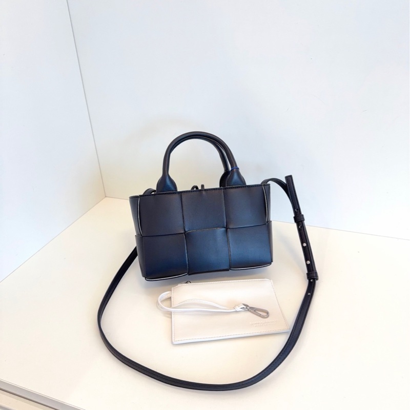 【99新🆕】BV Arco mini tote黑白熊貓🐼 手提包 斜挎包 單肩包-0