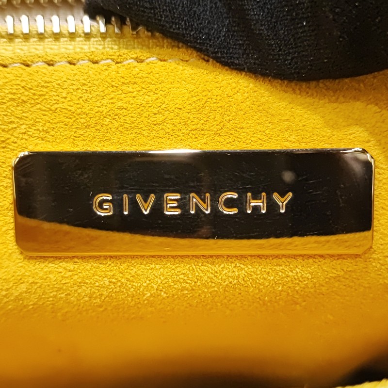 Givenchy Shoulder Bag-9
