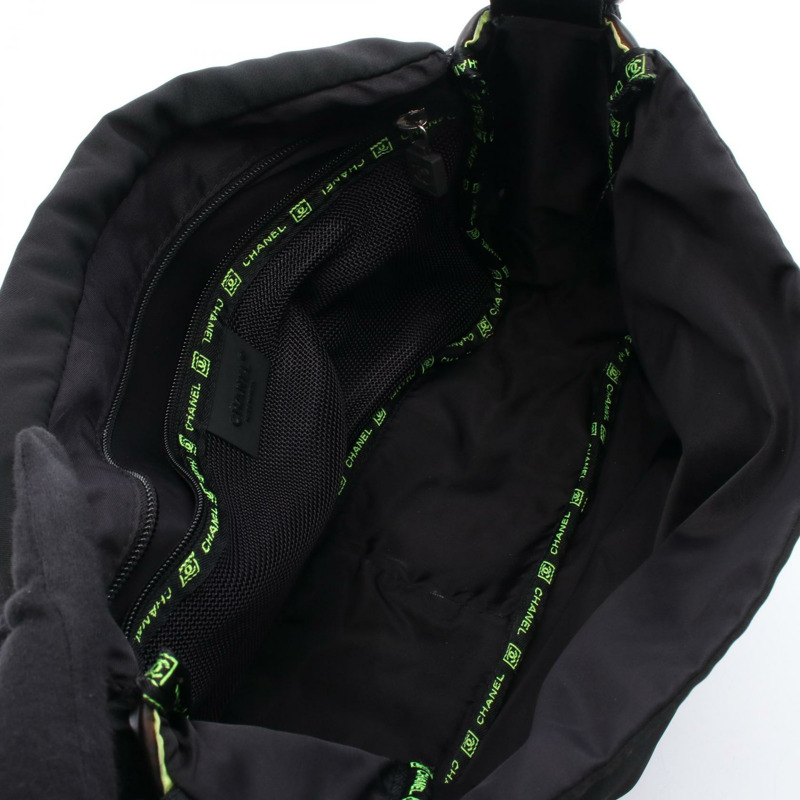 香奈兒運動系列 COCO 標誌單背包 A26709 尼龍橡膠黑色二手男士 CC-2