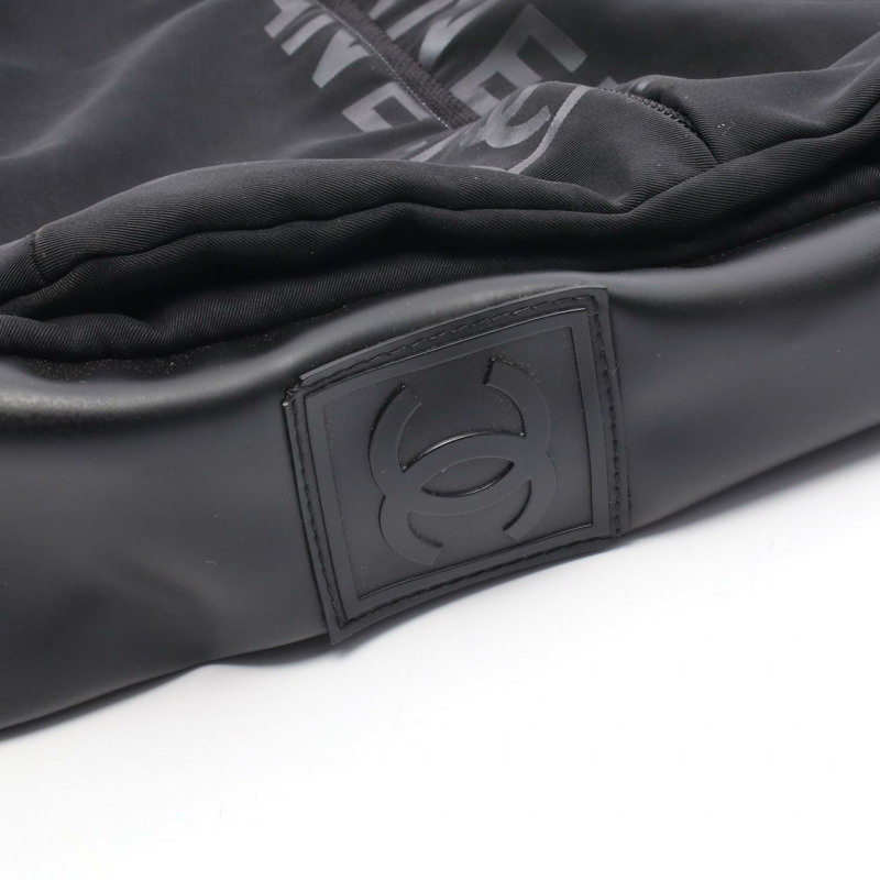 香奈兒運動系列 COCO 標誌單背包 A26709 尼龍橡膠黑色二手男士 CC-5