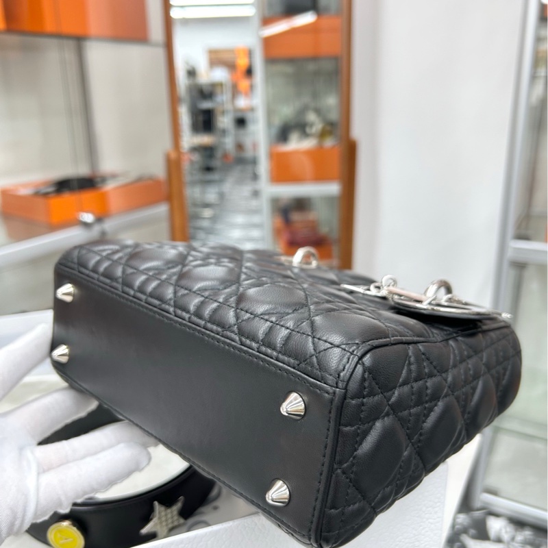 【98新】 Dior 黑銀徽章肩帶 四格戴妃 手提包單肩包斜挎包-7