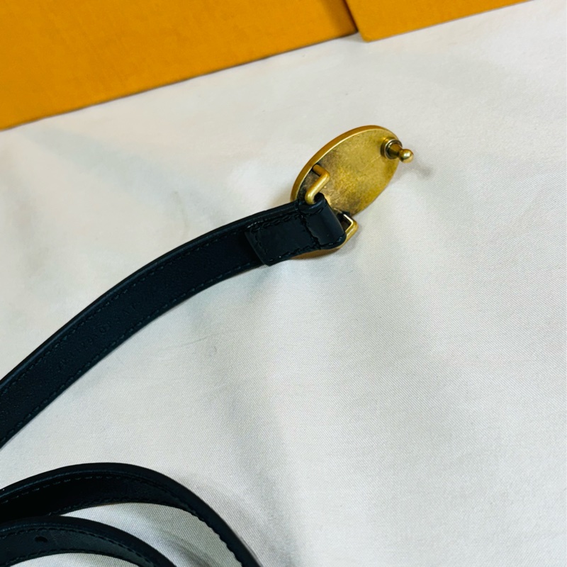 🐝全台最甜 Gucci 古馳 黑金蜜蜂 窄皮帶 90/36 總長100cm-6