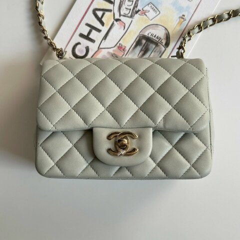 🥰99成新 閒置未用 Chanel 灰藍色金雙C小方胖