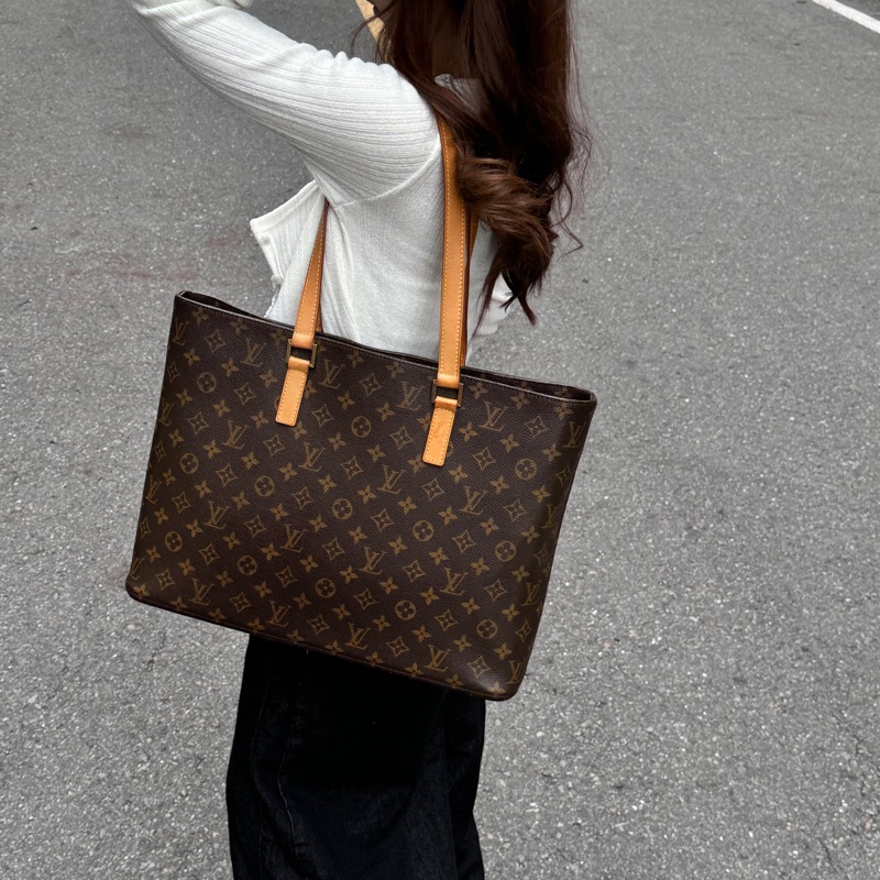 【極新🎁】 LV vivienne 薇薇安 經典老花 肩背包 （專櫃12.7萬）-1