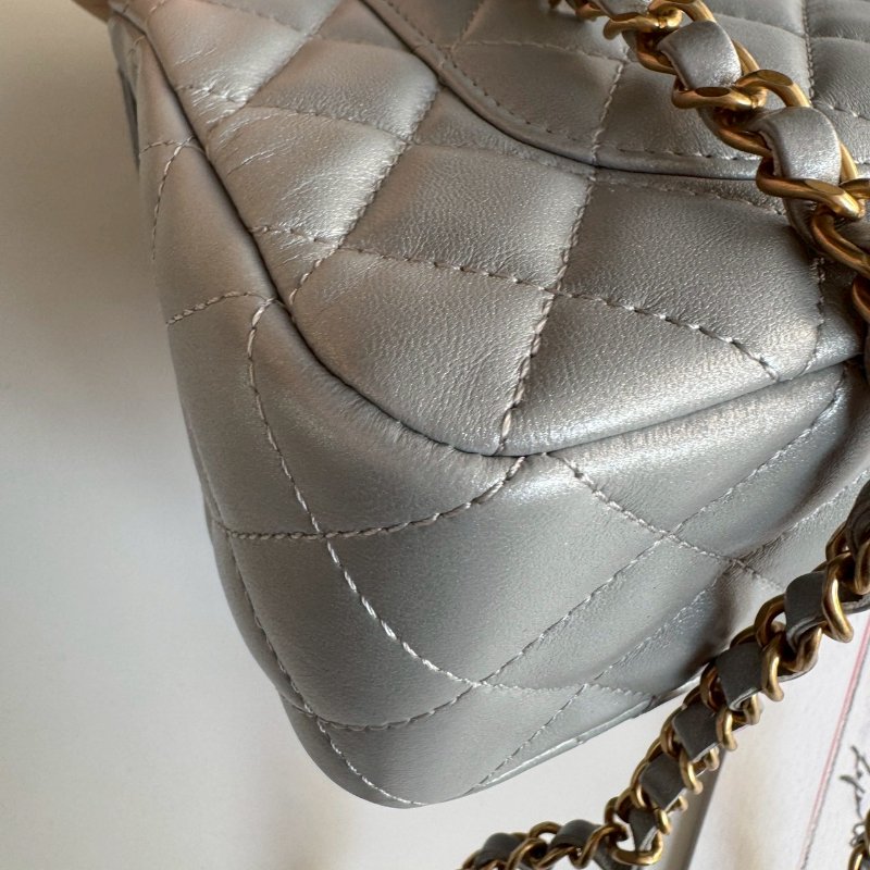 😍顏色超美的名媛感 Chanel 珍珠光澤灰藍色手提肩背包-14