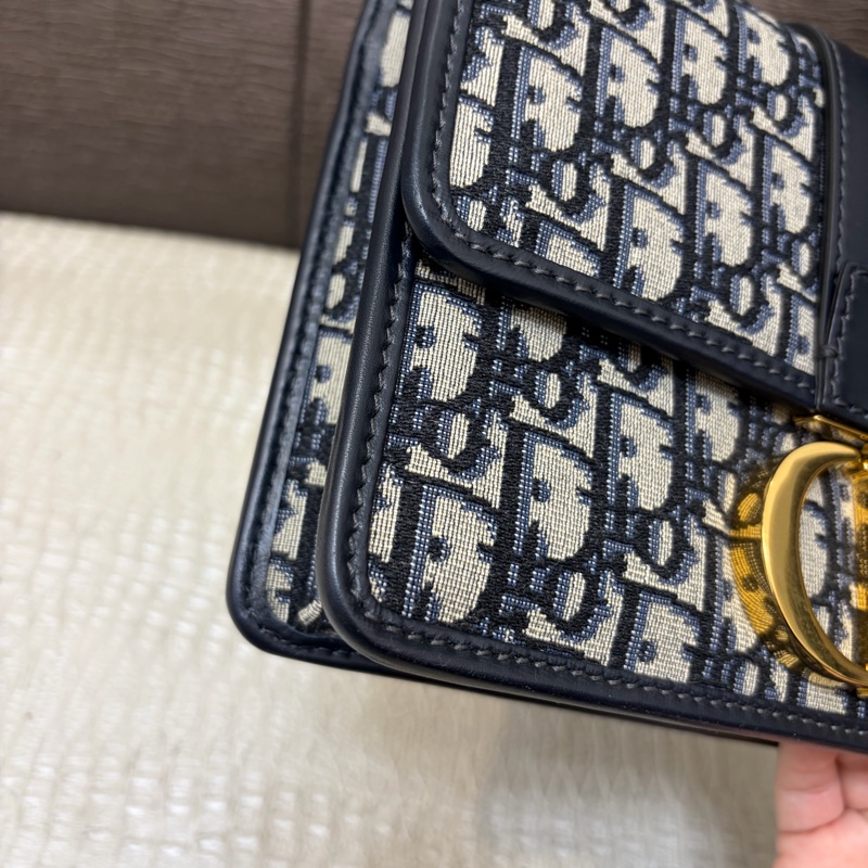 Dior 藍緹花布金釦30 Montaigne 肩斜背包-6