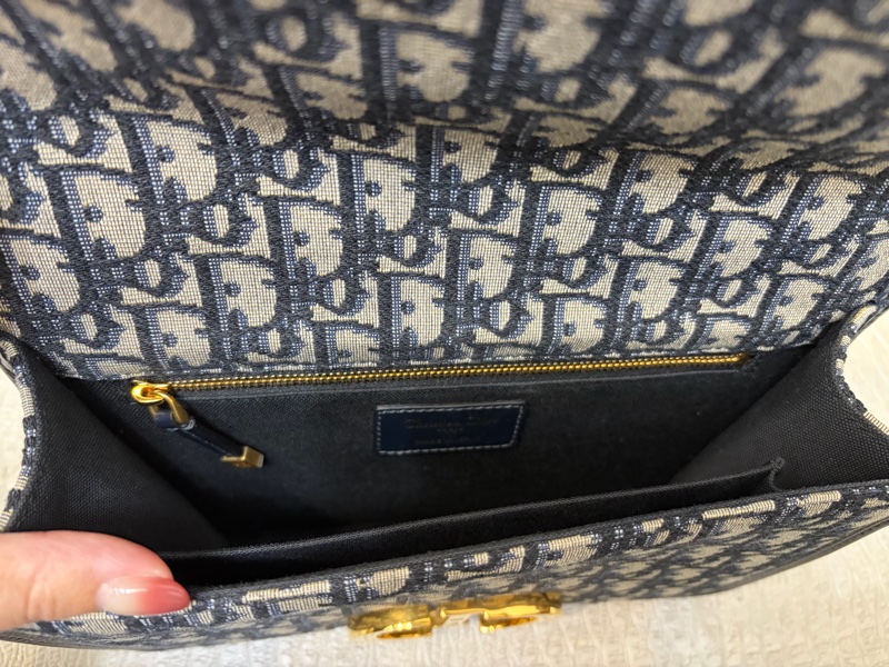 Dior 藍緹花布金釦30 Montaigne 肩斜背包-10