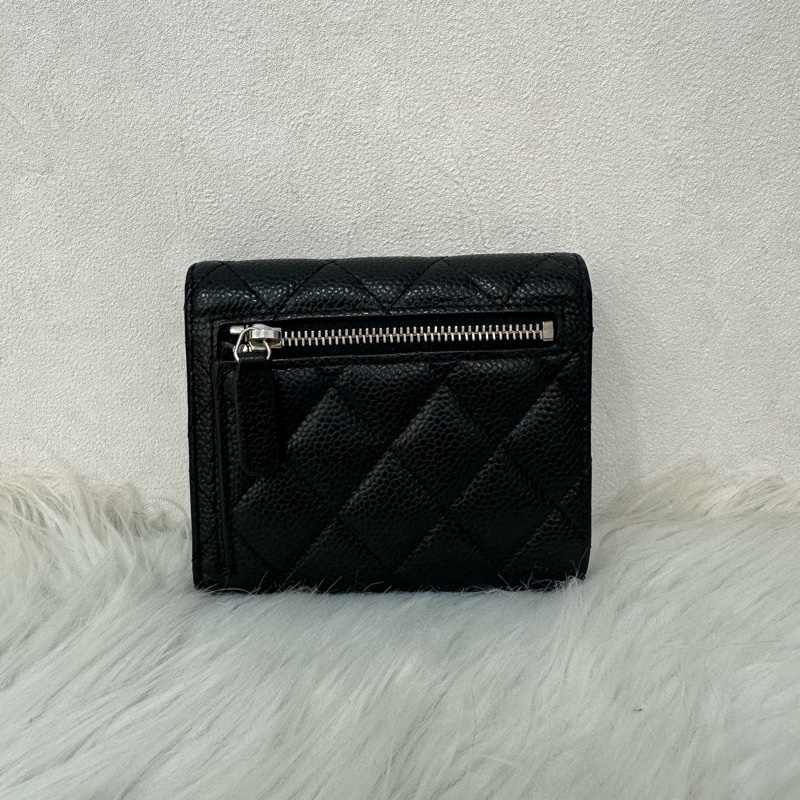 Chanel A82288 黑荔枝皮銀釦三折短夾-1